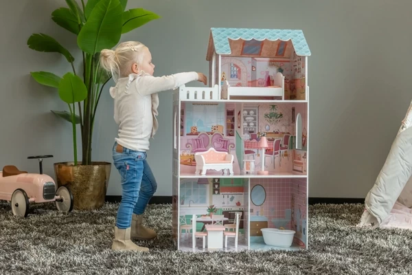 Suze is 3 jaar en 100 cm lang